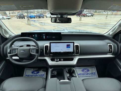 New 2026 Ford Expedition Max Active AWD/4WD image 18
