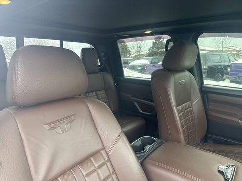 Used 2021 Nissan Titan Platinum Reserve w/ Moonroof Package image 16