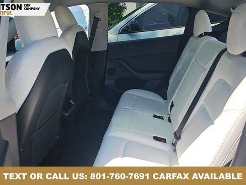 Used 2022 Tesla Model Y Performance AWD/4WD image 2