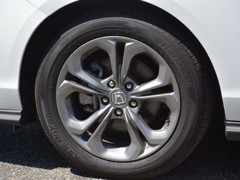 Used 2024 Honda Accord EX image 30