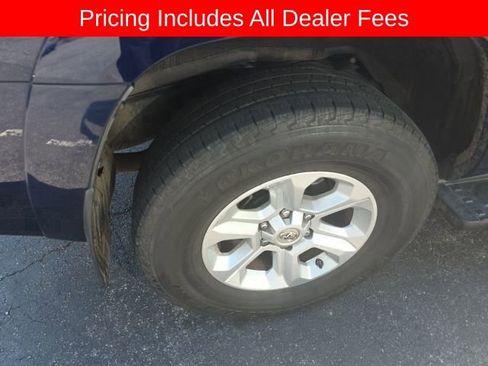 Used 2018 Toyota 4Runner SR5 Premium AWD/4WD image 12
