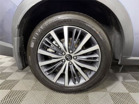 Used 2023 INFINITI QX60 Sensory w/ Cargo Package AWD/4WD image 15