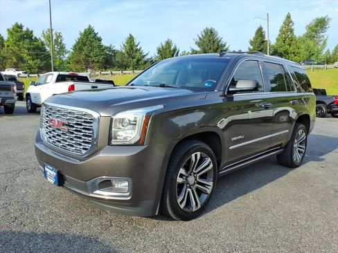 Used 2020 GMC Yukon Denali w/ Denali Ultimate Package AWD/4WD image 7