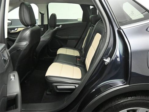 Certified 2021 Ford Escape Titanium w/ Titanium Elite Package image 23