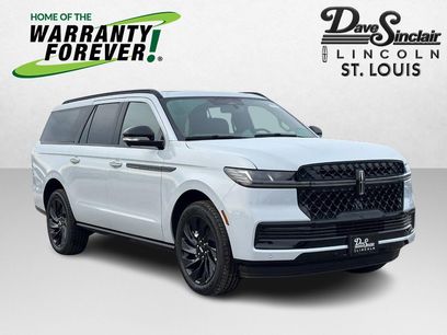 New 2026 Lincoln Navigator L Reserve w/ Jet Appearance Package