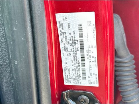 Used 2020 Ford F150 Lariat w/ Equipment Group 502A Luxury AWD/4WD image 6