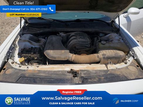 Used 2018 Dodge Challenger SXT Plus RWD image 15