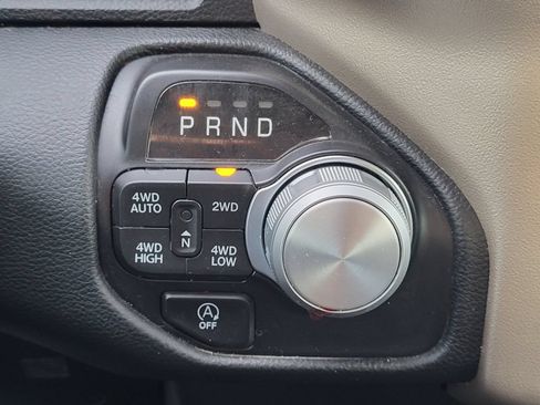Used 2022 RAM 1500 Laramie AWD/4WD image 21