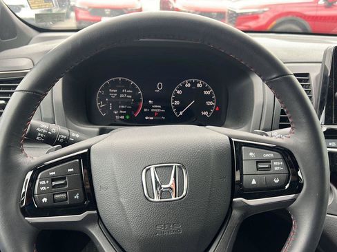 Certified 2025 Honda Odyssey Sport-L image 13