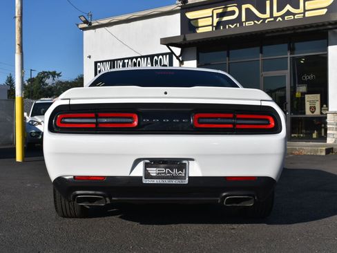 Used 2022 Dodge Challenger R/T image 13