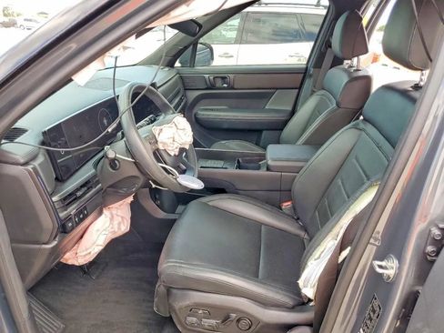 Used 2024 Hyundai Santa Fe Calligraphy FWD image 7