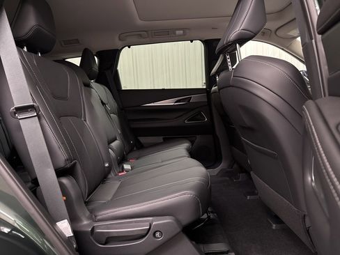 Certified 2026 INFINITI QX60 Luxe w/ Cargo Package image 34