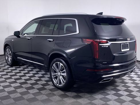 Used 2022 Cadillac XT6 Premium Luxury w/ Technology Package AWD/4WD image 19