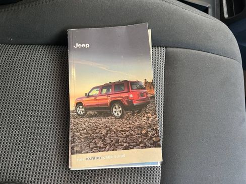Used 2016 Jeep Patriot Latitude w/ Trailer Tow Prep Group AWD/4WD image 26
