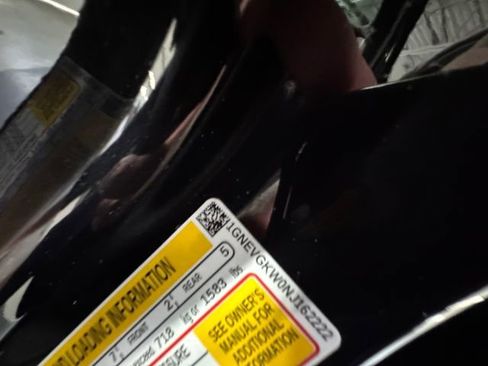 Used 2022 Chevrolet Traverse LT w/ LPO, Floor Liner Package AWD/4WD image 31