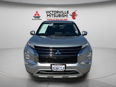 Used 2023 Mitsubishi Outlander 4WD Plug-In Hybrid