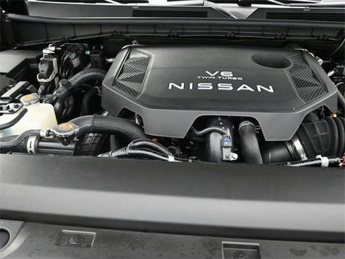 New 2026 Nissan Armada Platinum image 40