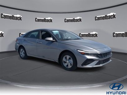 New 2025 Hyundai Elantra SE