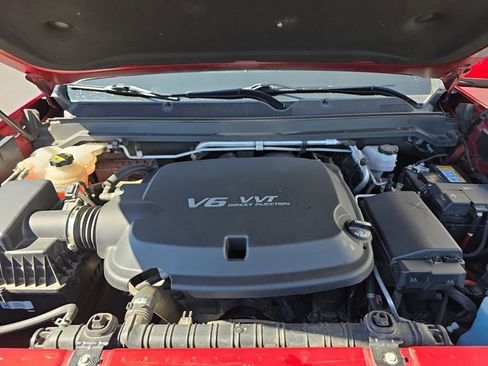 Used 2021 Chevrolet Colorado ZR2 image 29