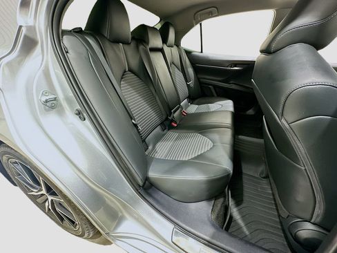 Used 2024 Toyota Camry SE FWD image 26