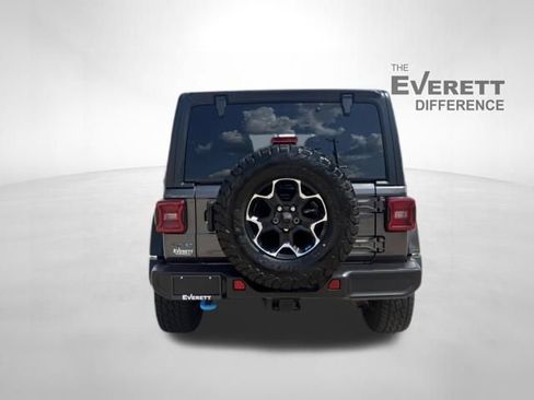 Used 2023 Jeep Wrangler Unlimited Rubicon 4xe w/ Cold Weather Group AWD/4WD image 6