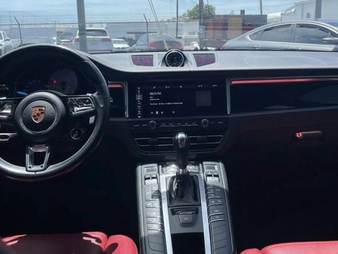 Used 2019 Porsche Macan S AWD/4WD image 14