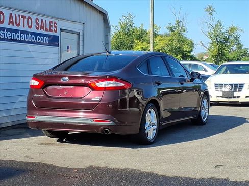 Used 2013 Ford Fusion SE image 3