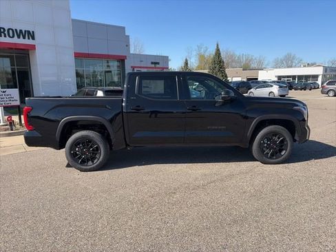 New 2026 Toyota Tundra SR5 AWD/4WD image 8