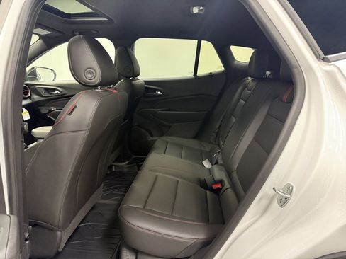 New 2026 Chevrolet Trax RS w/ Sunroof Package image 20