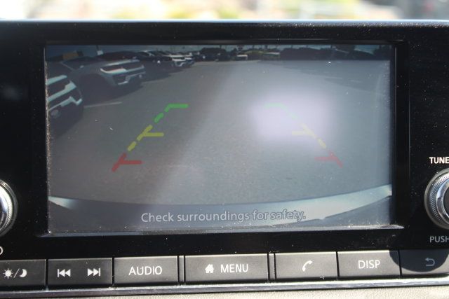 Used 2025 Nissan Sentra S FWD image 6