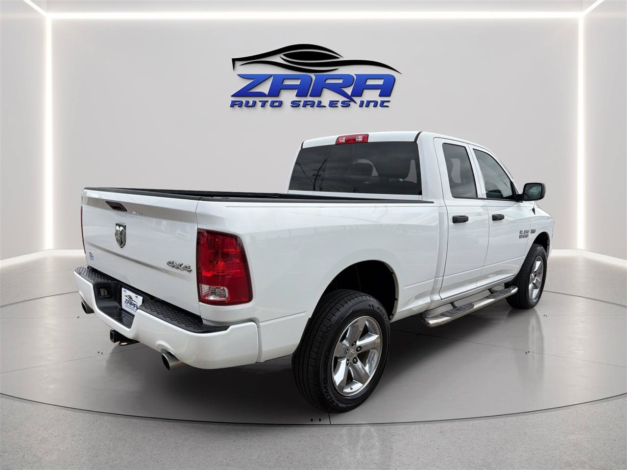 Used 2014 RAM 1500 Express AWD/4WD image 7