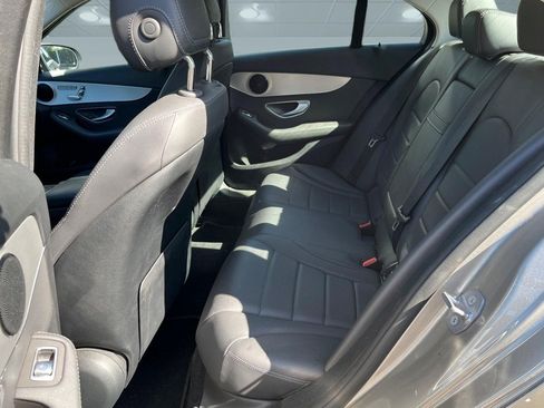 Used 2019 Mercedes-Benz C 300 Sedan image 9