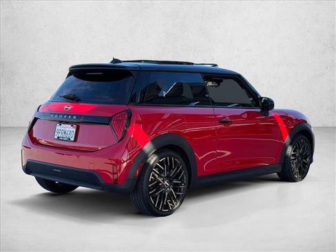 Used 2025 MINI Cooper S image 5