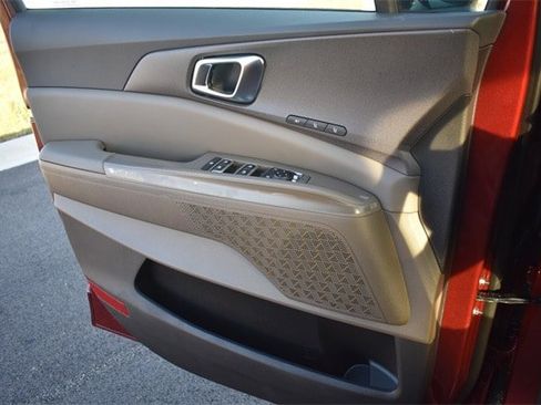 New 2026 Kia Carnival EX image 37