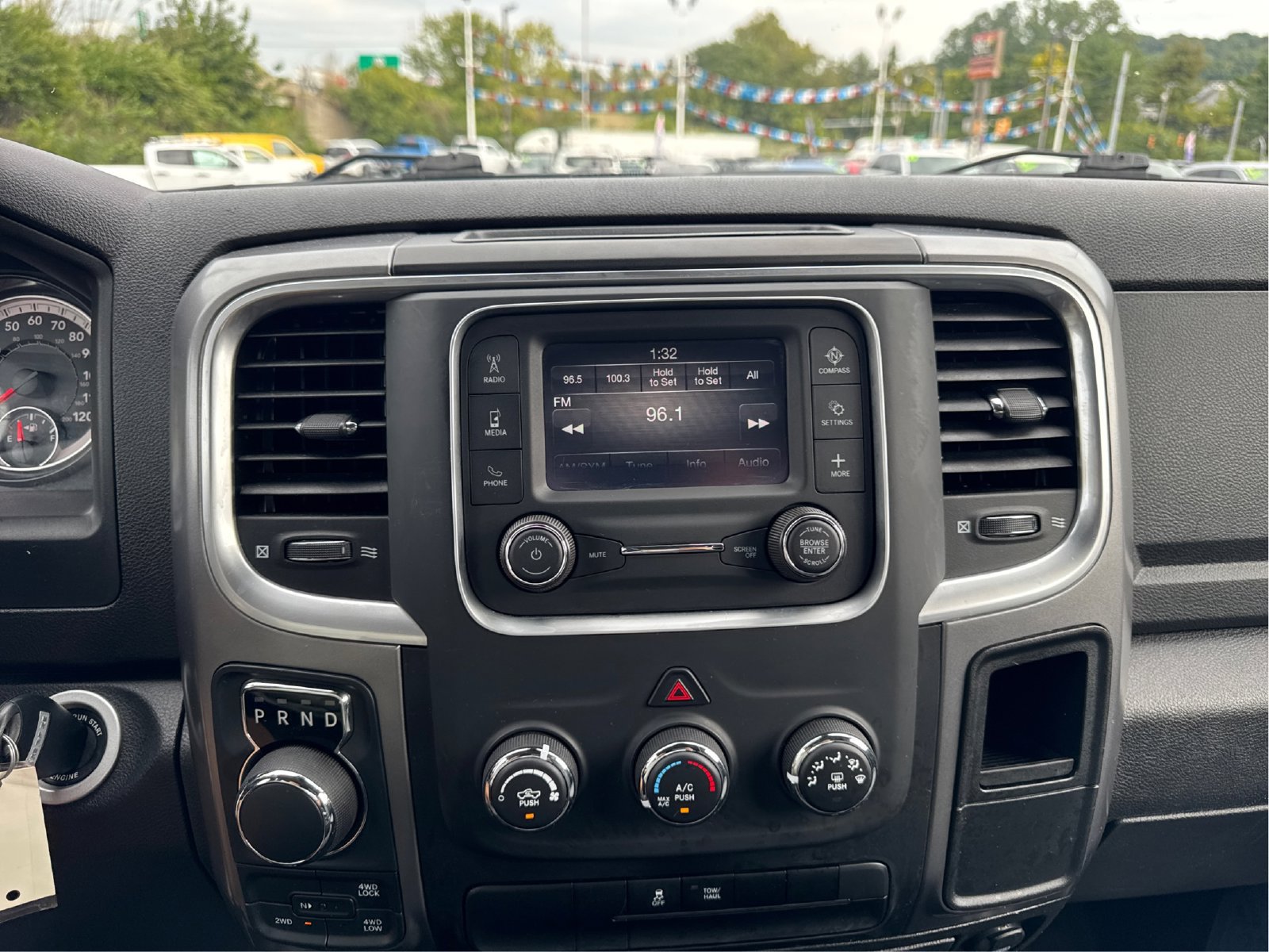 Used 2024 RAM 1500 Classic SLT AWD/4WD image 15