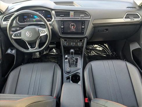 Used 2024 Volkswagen Tiguan Wolfsburg Edition image 17