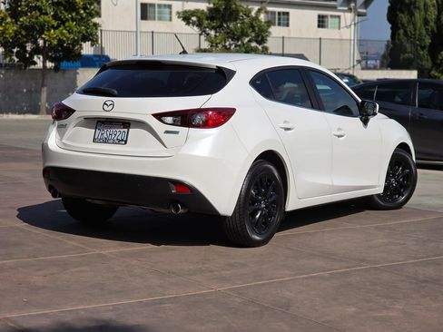 Used 2016 MAZDA MAZDA3 i Sport w/ Preferred Equipment Package image 13