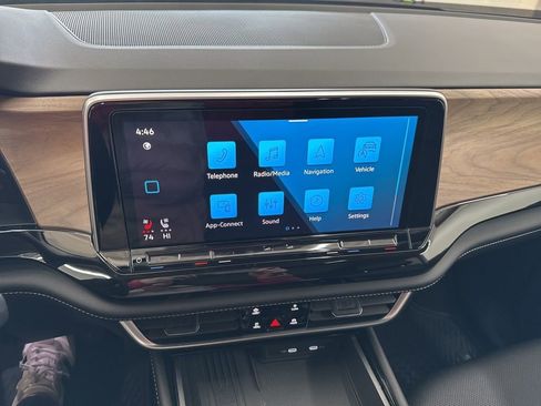 New 2026 Volkswagen Atlas SE AWD/4WD image 9