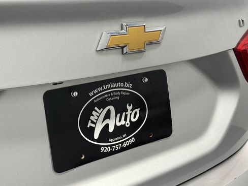 Used 2018 Chevrolet Cruze LT FWD image 5