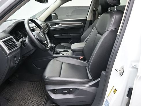 Used 2019 Volkswagen Atlas SE FWD image 21