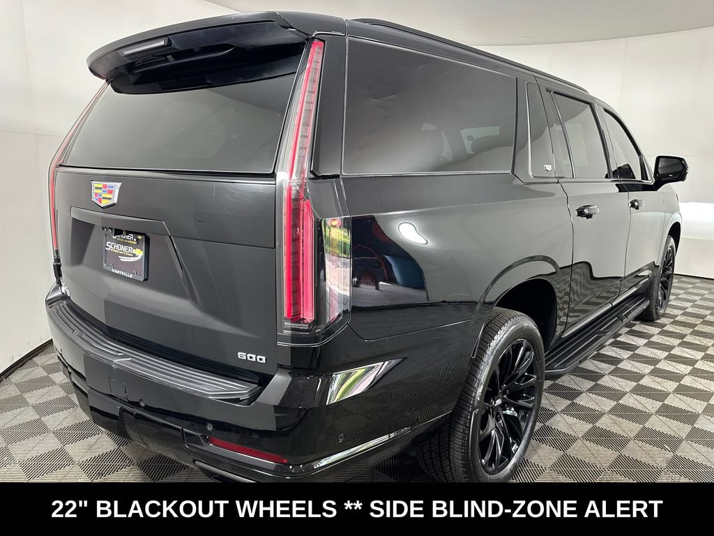 Used 2025 Cadillac Escalade ESV Sport AWD/4WD image 5