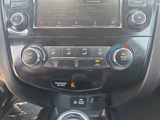 Used 2021 Nissan Rogue Sport S FWD image 26