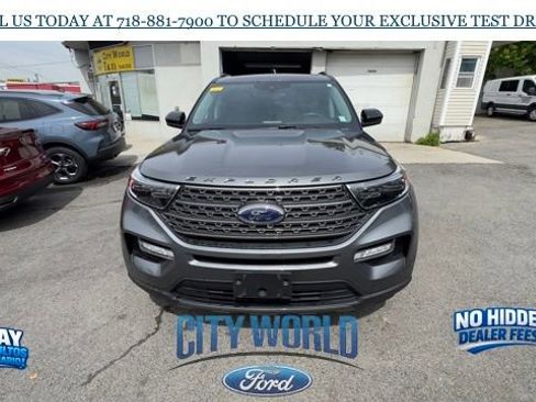 Certified 2023 Ford Explorer XLT w/ Equipment Group 202A AWD/4WD image 5