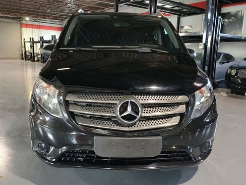 Used 2020 Mercedes-Benz Metris Passenger image 8