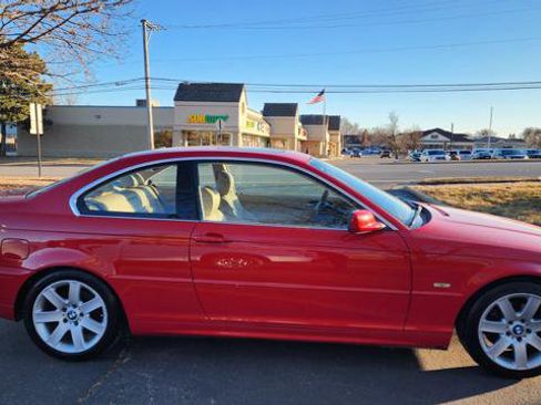 Used 2002 BMW 325Ci Coupe image 3