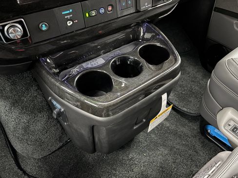 New 2026 GMC Savana 2500 w/ Driver Convenience Package RWD image 35