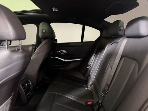Used 2020 BMW 330i xDrive Sedan w/ Convenience Package AWD/4WD image 22