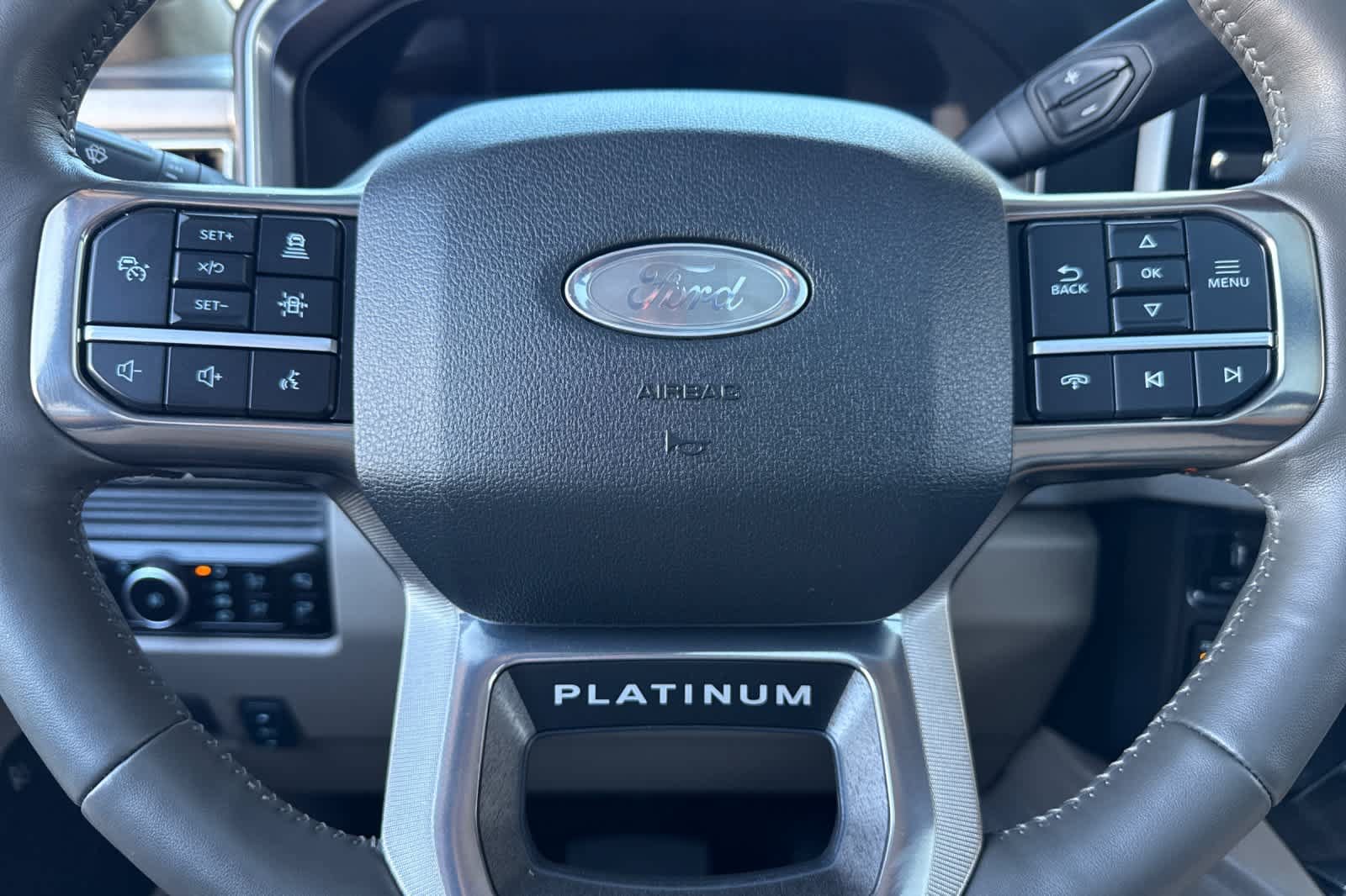 Certified 2026 Ford F350 Platinum w/ Platinum Plus Package AWD/4WD image 18