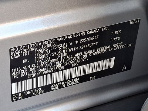 Certified 2021 Toyota RAV4 LE image 23