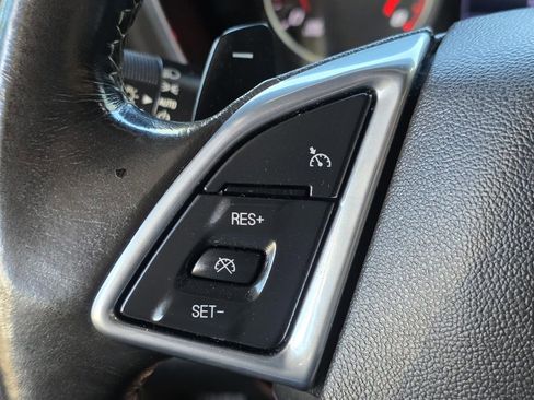 Used 2020 Chevrolet Camaro LT image 18